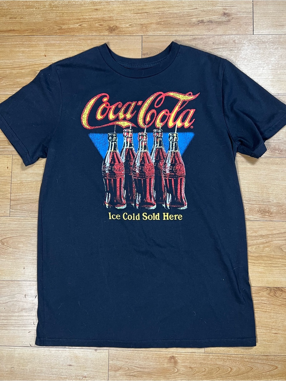 Coca-Cola T-Shirt Men’s M Black Retro Vintage Style Bottle Graphic Tee